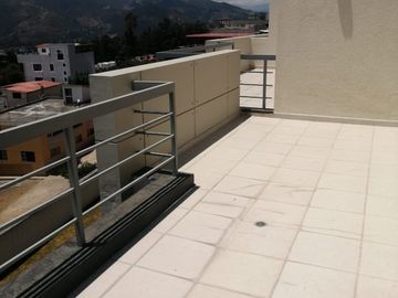 OPORTUNIDAD CASA AMPLIA 260m2 3 HABITACIONES SAN JUAN CUMBAYA