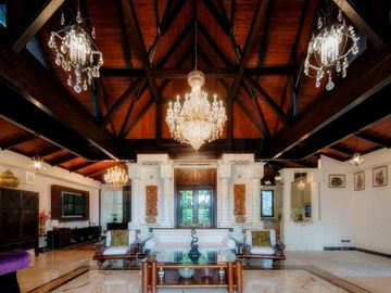 Sale Ayara Surin Villa