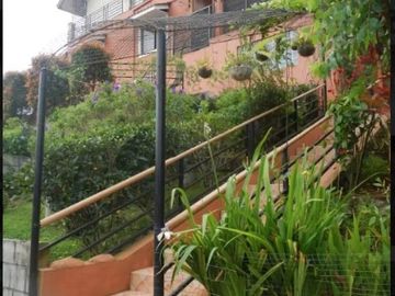 Tagaytay City Big House For Sale 1,000 sqm