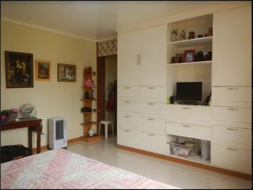 Tagaytay City Big House For Sale 1,000 sqm