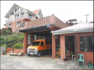Tagaytay City Big House For Sale 1,000 sqm