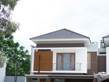 Sleman, Utara RSA UGM, Fasilitas Clubhouse