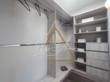 Casa en Queretaro con estacionamiento semitechado ppasillo lateral Entrega Inmediata Zire Zona Zakia condominio con alberca