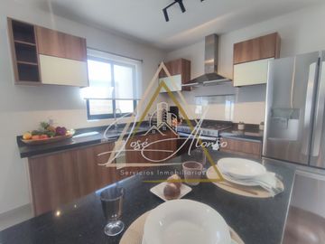 Casa en Queretaro con estacionamiento semitechado ppasillo lateral Entrega Inmediata Zire Zona Zakia condominio con alberca