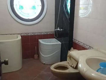 Rumah 2 Lantai Luas 248 Poros Jalan Sukarno Hatta Suhat Malang