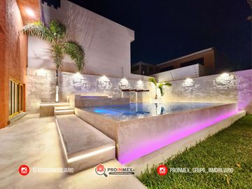 CASA EN VENTA CON ALBERCA Y JARDÍN AMPLIOS ESPACIOS JARDINES DE MOCAMBO