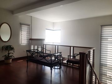 NEWLY BUILT FURNISHED MODERN HOME NEAR SM AND MCARTHUR HWAY SAN FERNANDO