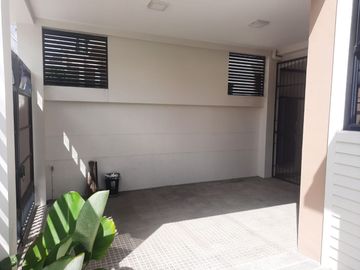 NEWLY BUILT FURNISHED MODERN HOME NEAR SM AND MCARTHUR HWAY SAN FERNANDO