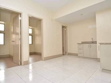 CLEAN TITLE PERPETUAL OWNERSHIP Top High End Condo Modern Minimialist Condo near Hotel Mall Resturants and Airport Hospital School Office  HIGH END BU