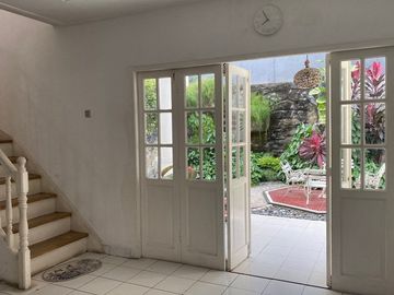 Dijual Cepat Rumah Siap Huni Lokasi Bagus di Perkici, Bintaro Sektor 5