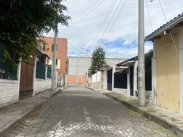Ibarra - Casa de Venta en La Victoria
