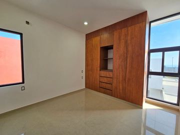 Casa en Venta con #Roofgarden y Vista a la Laguna de Mandinga, ubicada en la Zona ➕️ Exclusiva de Veracruz.
