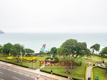 DEPARTAMENTO FRENTE AL MAR EN MIRAFLORES