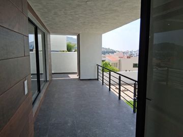 VENDO CASA NUEVA BOSQUE ESMERALADA UNICA