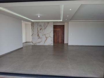 VENDO CASA NUEVA BOSQUE ESMERALADA UNICA