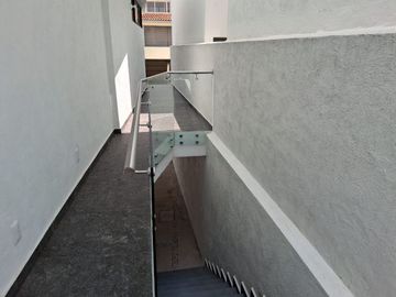 VENDO CASA NUEVA BOSQUE ESMERALADA UNICA
