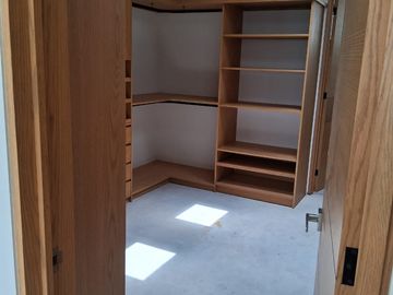 VENDO CASA NUEVA BOSQUE ESMERALADA UNICA