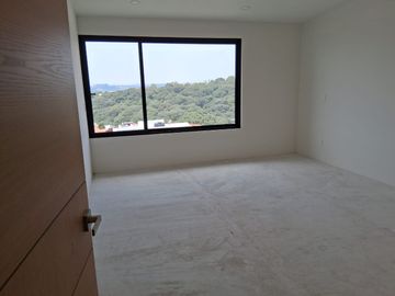 VENDO CASA NUEVA BOSQUE ESMERALADA UNICA