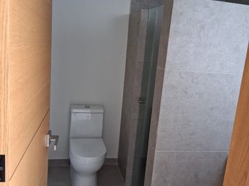 VENDO CASA NUEVA BOSQUE ESMERALADA UNICA