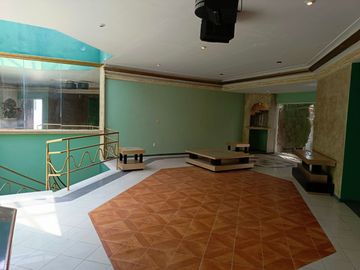 CASA  VENTA BUGAMBILIAS  OPORTUNIDAD ZAPOPAN JAL.