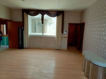 CASA  VENTA BUGAMBILIAS  OPORTUNIDAD ZAPOPAN JAL.