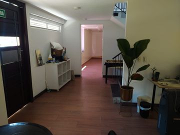 VENDO CASA ESQUINERA  CALI VALLE DEL CAUCA BARRIO SAN VICENTE SECTOR CHIPICHAPE NORTE DE