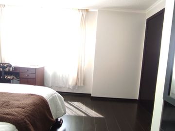 SOLCA VENDO HERMOSO DEPARTAMENTO TRES DORMITORIOS