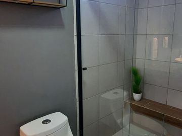 Hermosa Casa con Bonitos Acabados, Super bien Distribuida. (Zona Pueblito Colonial)
