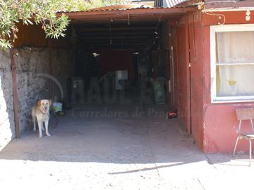 ¡OPORTUNIDAD! Vendemos casa con terreno de 543 m/2