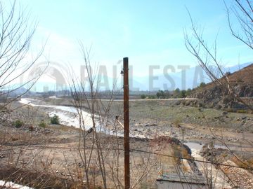 ¡OPORTUNIDAD! Vendemos casa con terreno de 543 m/2