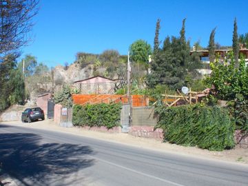 ¡OPORTUNIDAD! Vendemos casa con terreno de 543 m/2