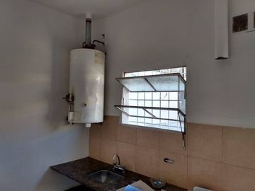 VENTA CASA mas DEPARTAMENTO en Villa Paez