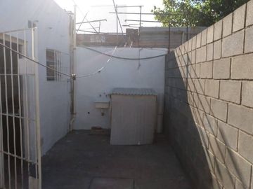 VENTA CASA mas DEPARTAMENTO en Villa Paez