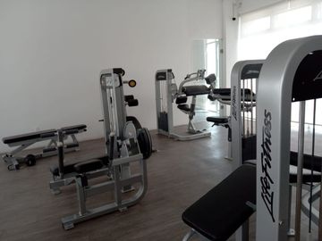 Una Casa con Laguna, Alberca, Jardín, Gym, Spa en Oaxtepec Morelos