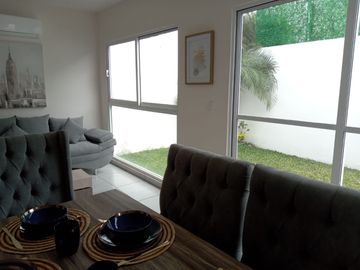 Una Casa con Laguna, Alberca, Jardín, Gym, Spa en Oaxtepec Morelos