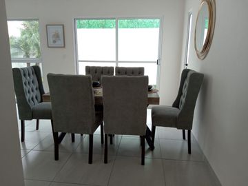 Una Casa con Laguna, Alberca, Jardín, Gym, Spa en Oaxtepec Morelos