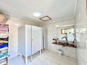 Se vende casa con vista a laguna y Club de Golf Huinganal, Limache