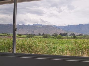 Ibarra - Hermosa Finca Ubicada A 3 Minutos Del Pueblo De Salinas