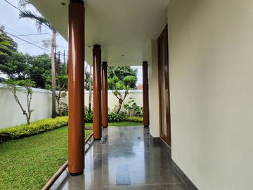 Disewakan Rumah Huk Mewah Siap Huni Area Cipete Jakarta Selatan