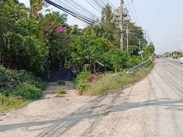 The strategically land next to Chiangmai –Doisaket