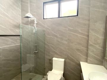 Brand New Modern Corner Lot House for Sale in Molave Park, Paranaque
