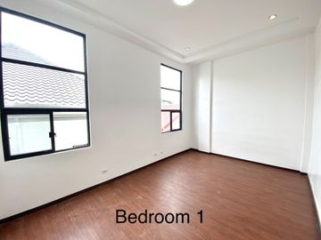 Brand New Modern Corner Lot House for Sale in Molave Park, Paranaque