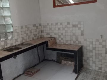 DIJUAL CEPAT RUMAH MINIMAIS 2 LANTAI SIAP HUNI @ MARGAWANGI BUAHBATU