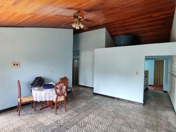 Venta de Casa de un piso,ubicado en carrera 31 No 18b sur-21,del barrio Bella Vista.