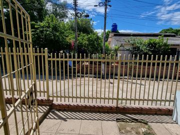 Venta de Casa de un piso,ubicado en carrera 31 No 18b sur-21,del barrio Bella Vista.