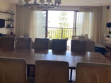 PRICE DROP! Modern 4-bedroom condo Unit with 2 parking for sale in Woodridge Place, Tagaytay Highlands, Tagaytay City!