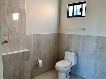 Casa nueva recién remodelada en renta en Monte de Calabria Residencial