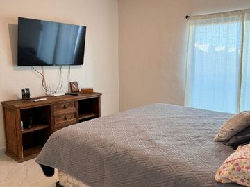 Casa nueva recién remodelada en renta en Monte de Calabria Residencial