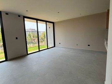 VENTA CASA EN CLUB RESIDENSIAL PUNTA CASCATTA