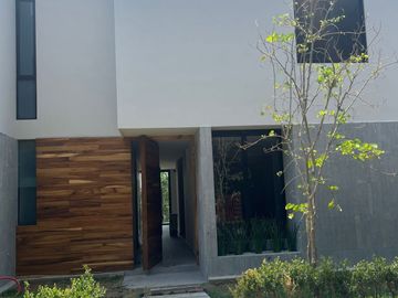 VENTA CASA EN CLUB RESIDENSIAL PUNTA CASCATTA